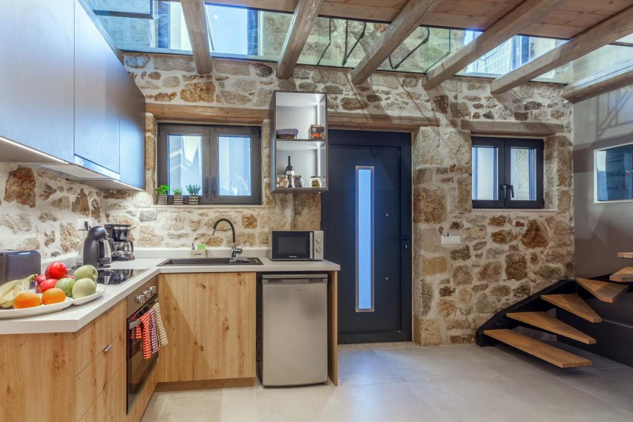 Evangelia Casa, Comfy Stay, Centrally, With Views! *