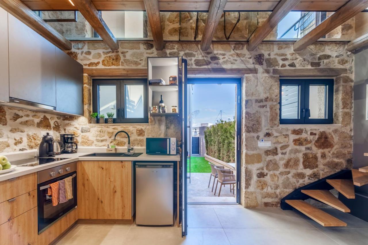 Evangelia Casa, Comfy Stay, Centrally, With Views!